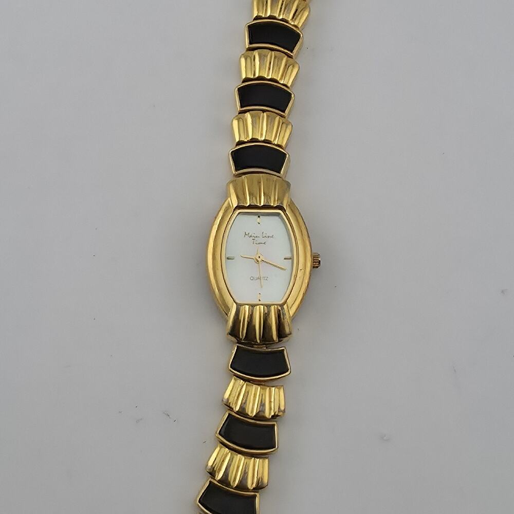 Main Line Time Quartz Watch Gold Tone Black Bracelet Tested Working 7"